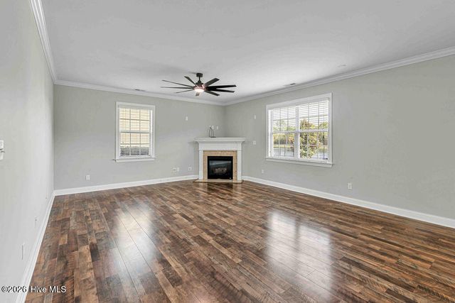 408 Canvasback Lane, Sneads Ferry, NC 28460