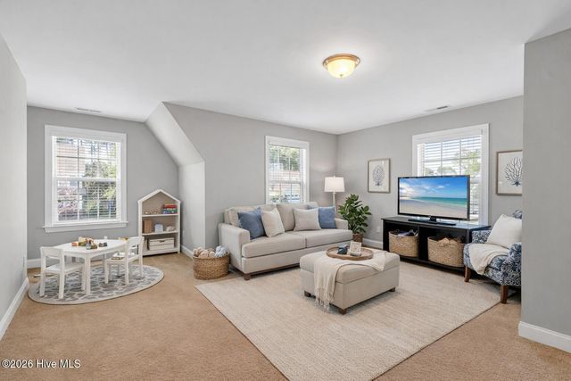 408 Canvasback Lane, Sneads Ferry, NC 28460