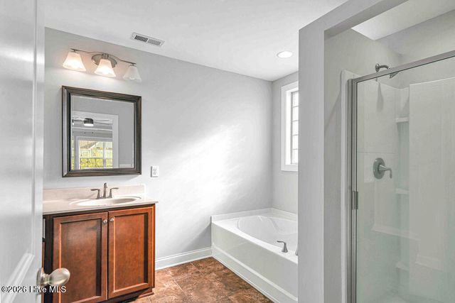 408 Canvasback Lane, Sneads Ferry, NC 28460