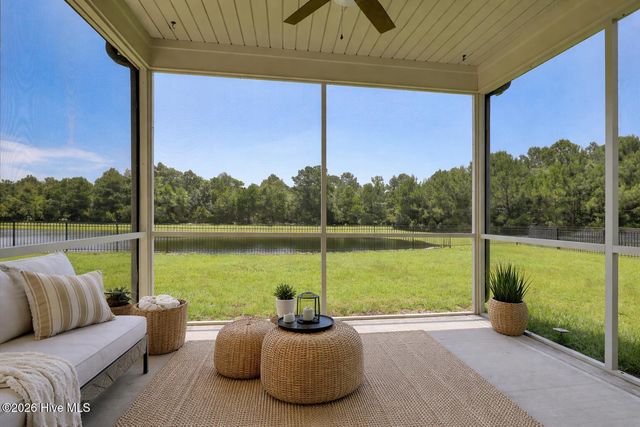 408 Canvasback Lane, Sneads Ferry, NC 28460