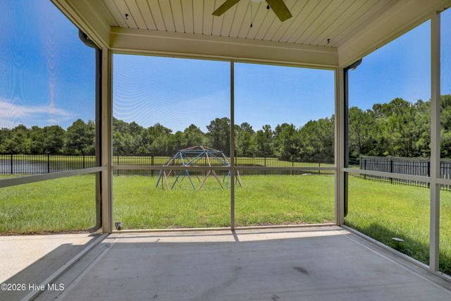 408 Canvasback Lane, Sneads Ferry, NC 28460