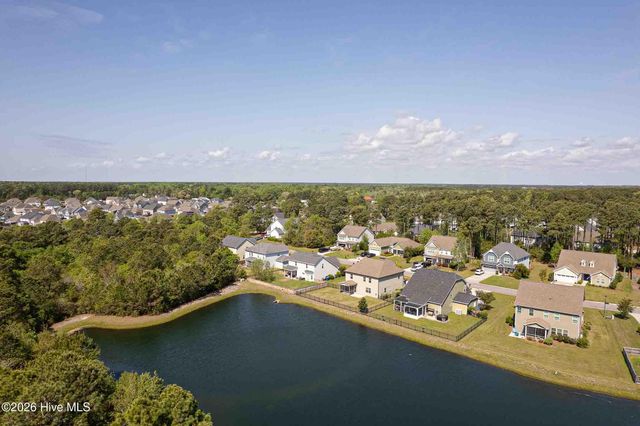 408 Canvasback Lane, Sneads Ferry, NC 28460