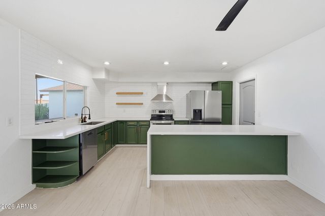 917 N ROOSEVELT Circle, Scottsdale, AZ 85257