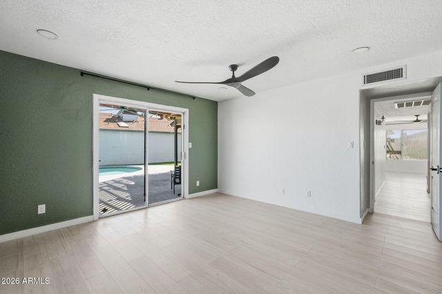 917 N ROOSEVELT Circle, Scottsdale, AZ 85257