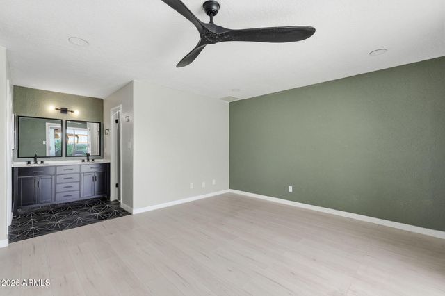 917 N ROOSEVELT Circle, Scottsdale, AZ 85257