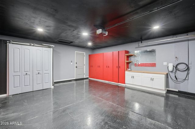 917 N ROOSEVELT Circle, Scottsdale, AZ 85257