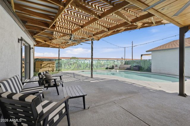 917 N ROOSEVELT Circle, Scottsdale, AZ 85257
