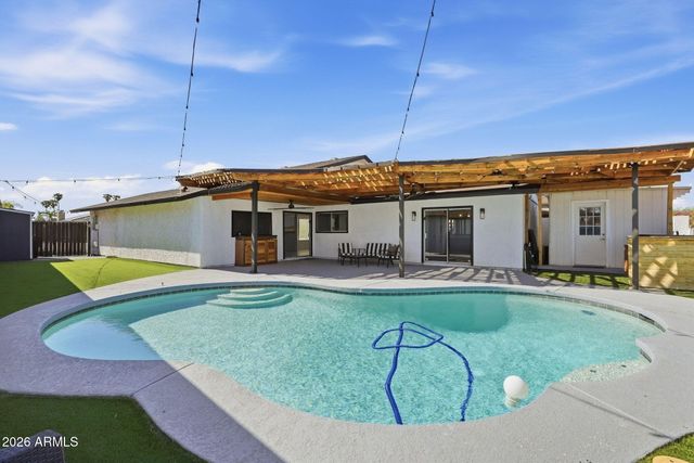917 N ROOSEVELT Circle, Scottsdale, AZ 85257