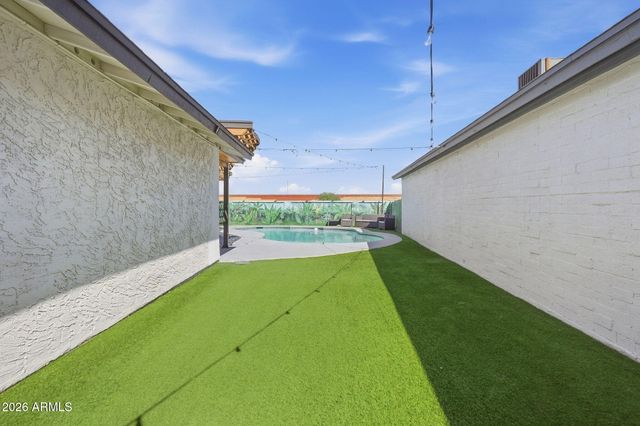 917 N ROOSEVELT Circle, Scottsdale, AZ 85257