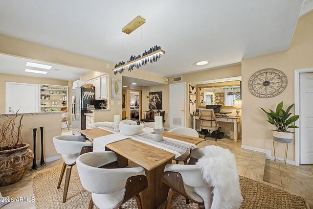 8079 E DEL TORNASOL Drive, Scottsdale, AZ 85258