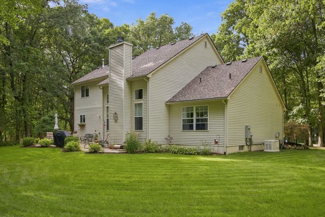 6490 Stillwater Drive, Chelsea, MI 48118