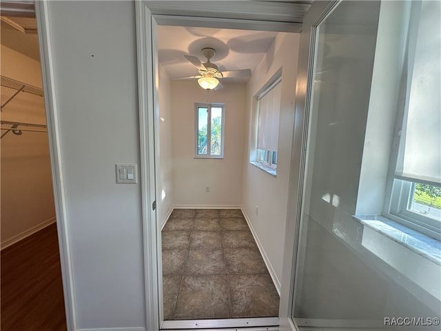 1203 SE Kings Bay Drive, Crystal River, FL 34429