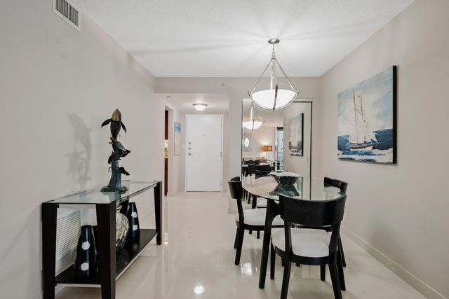 3000 N Ocean Drive 26-B, Singer Island, FL 33404