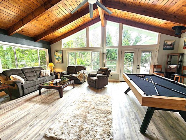 2894 Black Oak Dr, Arnold, CA 95223