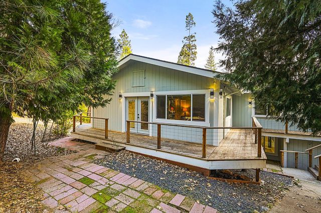 2894 Black Oak Dr, Arnold, CA 95223