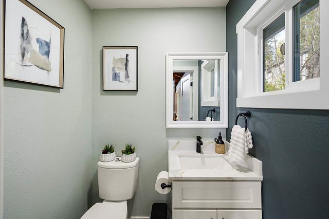 2894 Black Oak Dr, Arnold, CA 95223