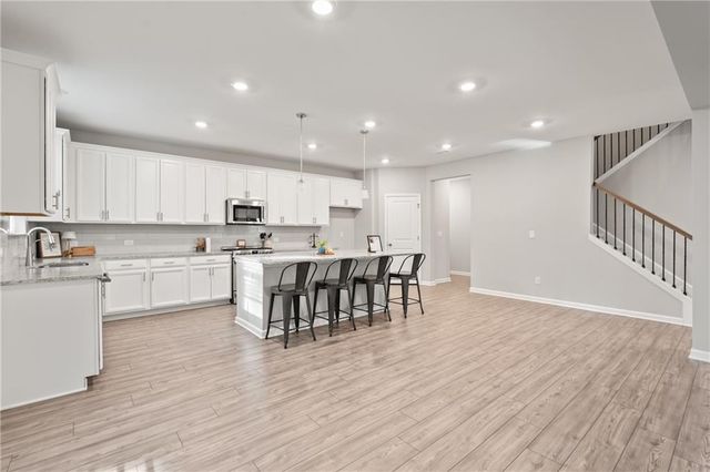 4437 Waxwing Street, Hoschton, GA 30548