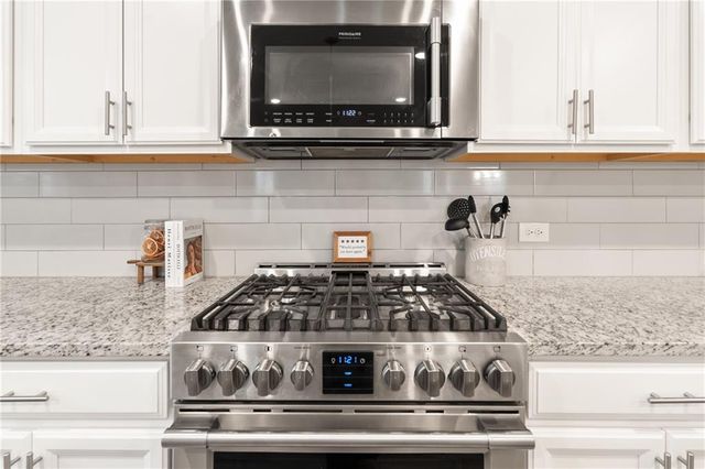 4437 Waxwing Street, Hoschton, GA 30548