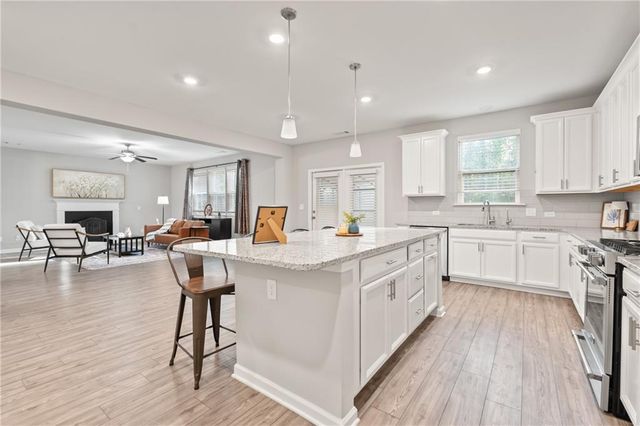 4437 Waxwing Street, Hoschton, GA 30548