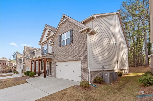 4437 Waxwing Street, Hoschton, GA 30548