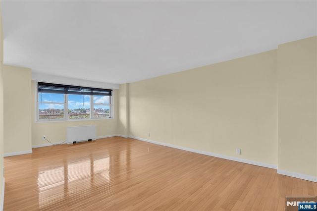 6600 Boulevard East 11E, West New York, NJ 07093