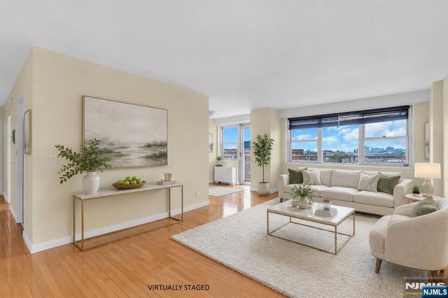 6600 Boulevard East 11E, West New York, NJ 07093