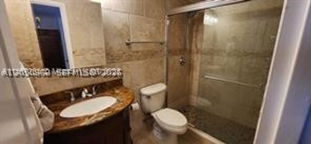 3140 S Ocean Dr 305, Hallandale Beach, FL 33009