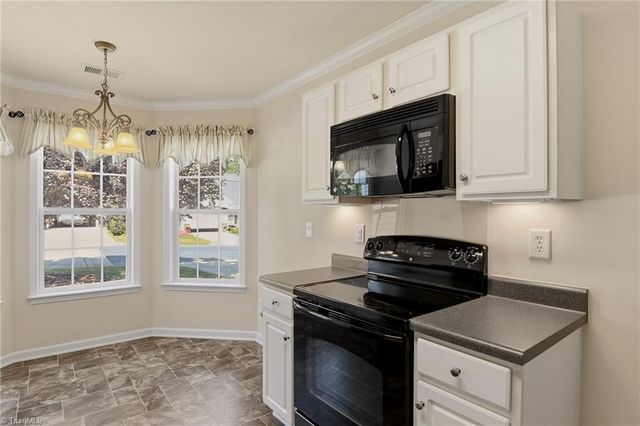 7168 Gregs Court, Lewisville, NC 27023
