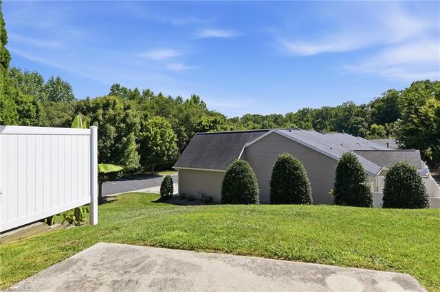 7168 Gregs Court, Lewisville, NC 27023