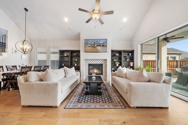 416 Calmwater Cove, Mckinney, TX 75071