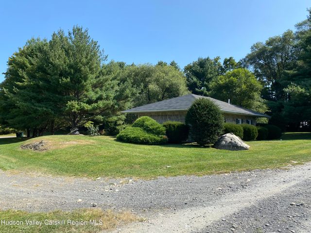 243 Vineyard Avenue, Highland, NY 12528