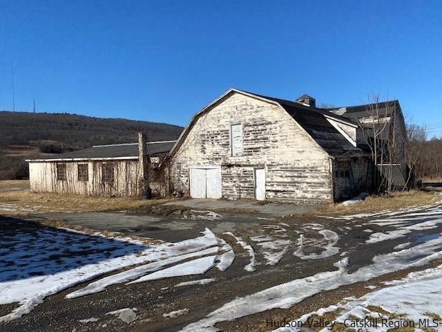 243 Vineyard Avenue, Highland, NY 12528