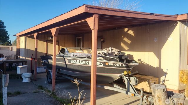 353 5th Avenue SE, Ephrata, WA 98823