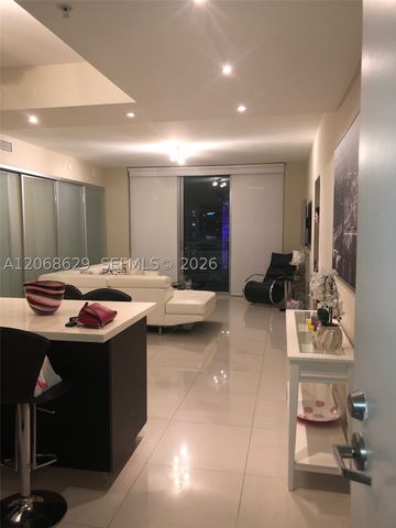 90 SW 3rd St 3802, Miami, FL 33130