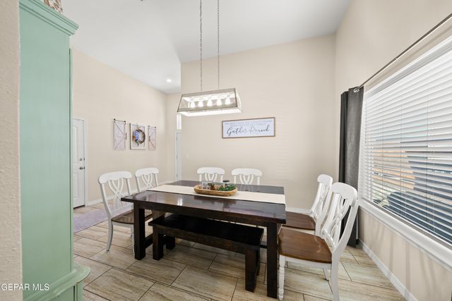 337 Fray Olguin Court, Socorro, TX 79927