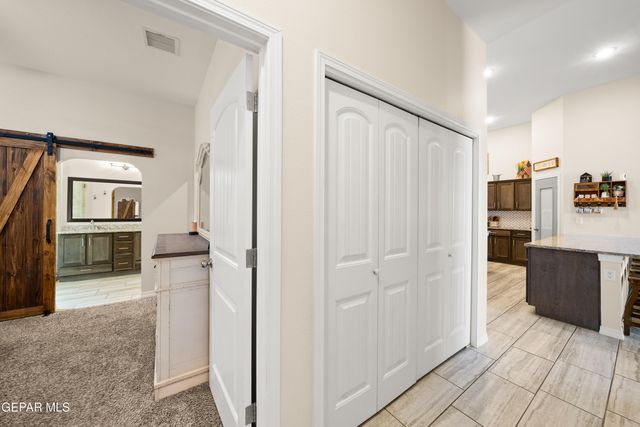 337 Fray Olguin Court, Socorro, TX 79927