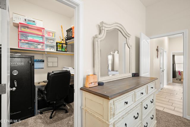 337 Fray Olguin Court, Socorro, TX 79927