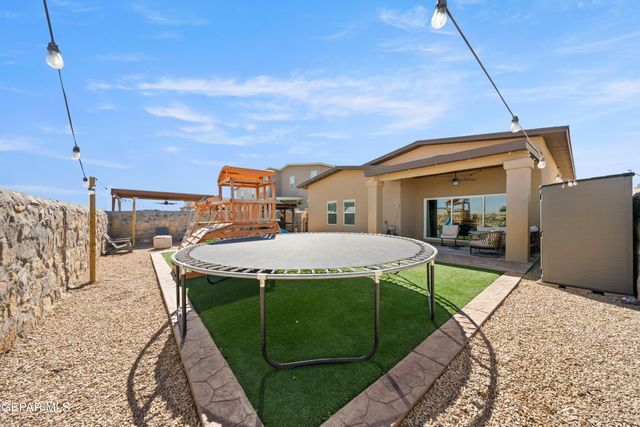 337 Fray Olguin Court, Socorro, TX 79927