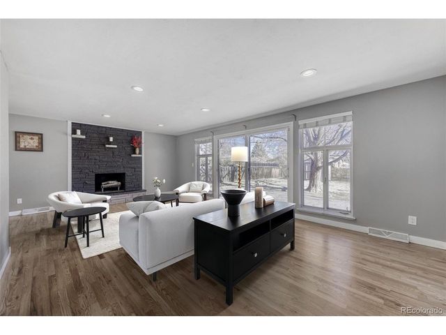 370 Coral St, Broomfield, CO 80020