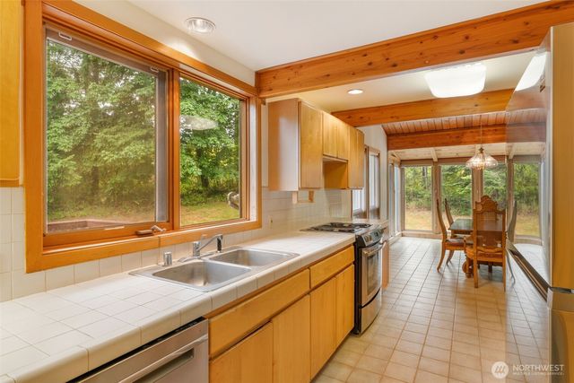 1438 Brown Road W, Adna, WA 98532