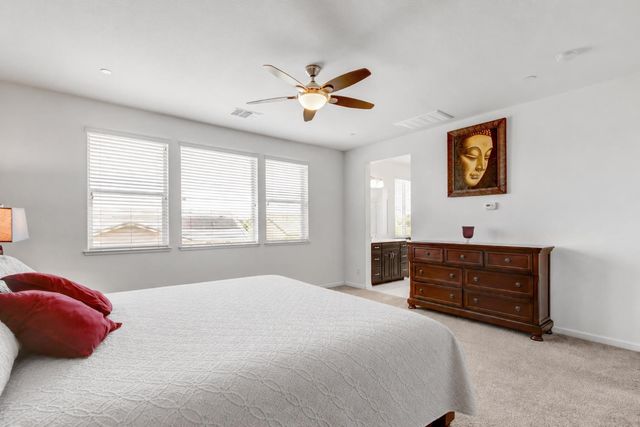 308 Winthrop Ct, Roseville, CA 95747