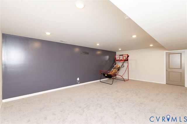 6642 Whisperwood Dr, Chesterfield, VA 23234