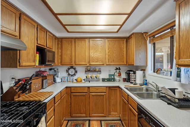 3705 Erin Drive, Spanish Springs, NV 89436