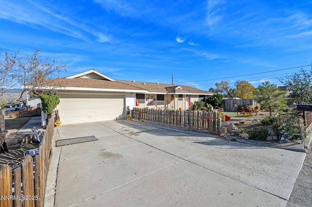 3705 Erin Drive, Spanish Springs, NV 89436
