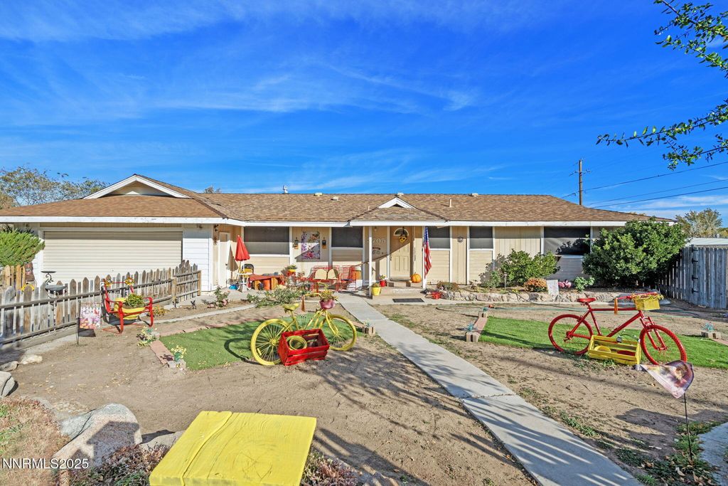 3705 Erin Drive, Spanish Springs, NV 89436