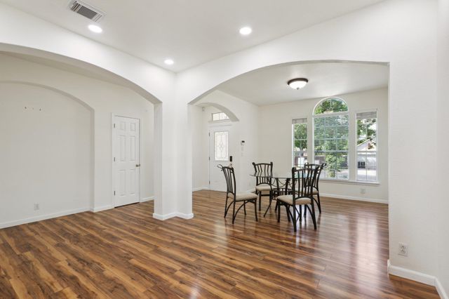 8117 Manx DR, Round Rock, TX 78681