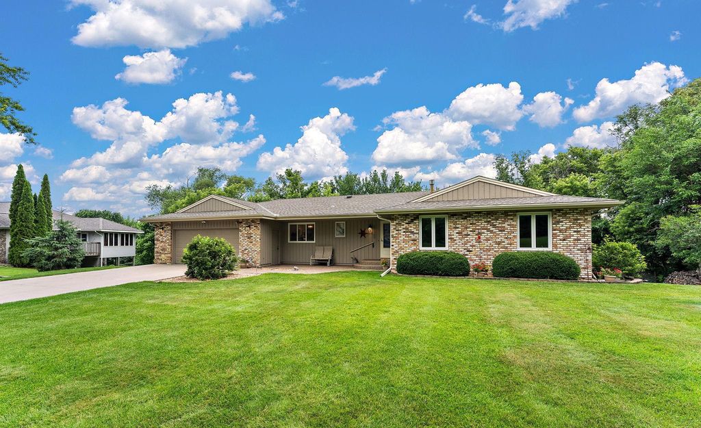12680 N Shannon Drive, Shakopee, MN 55379 — exterior