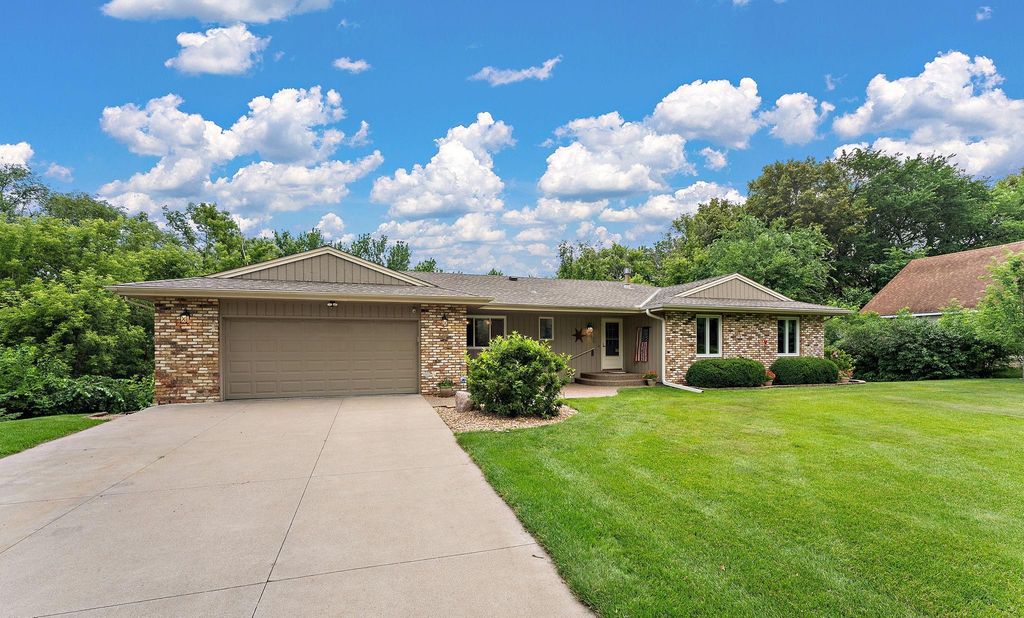 12680 N Shannon Drive, Shakopee, MN 55379 — photo 2