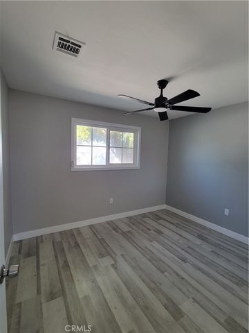 22725 Anoka, Apple Valley, CA 92308