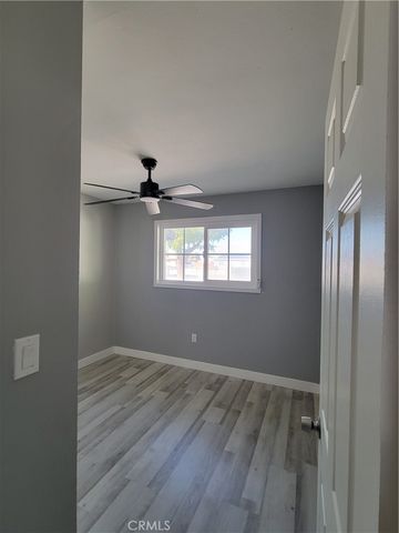 22725 Anoka, Apple Valley, CA 92308